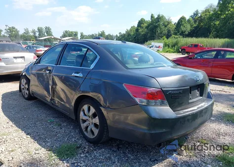 2010 Honda Accord 3.5 Ex-L from USA, damaged, VIN 1HGCP3F8XAA022365
